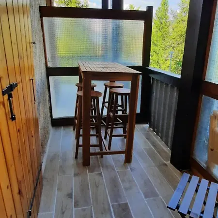 Joli 5p Avec Balcon Enchastrayes