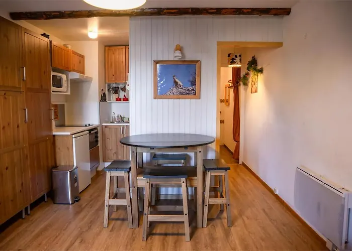 Joli 5p Avec Balcon * Enchastrayes